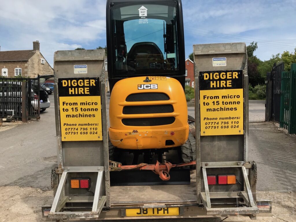 jcb 8018 mini digger leaving with new owners